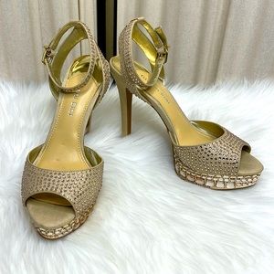 EUC- GIANNI BINI- ROSE GOLD- ISH  RHINESTONE PLATFORM STILETTOS  SIZE 7.5